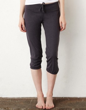 Women`s Capri Scrunch Pant